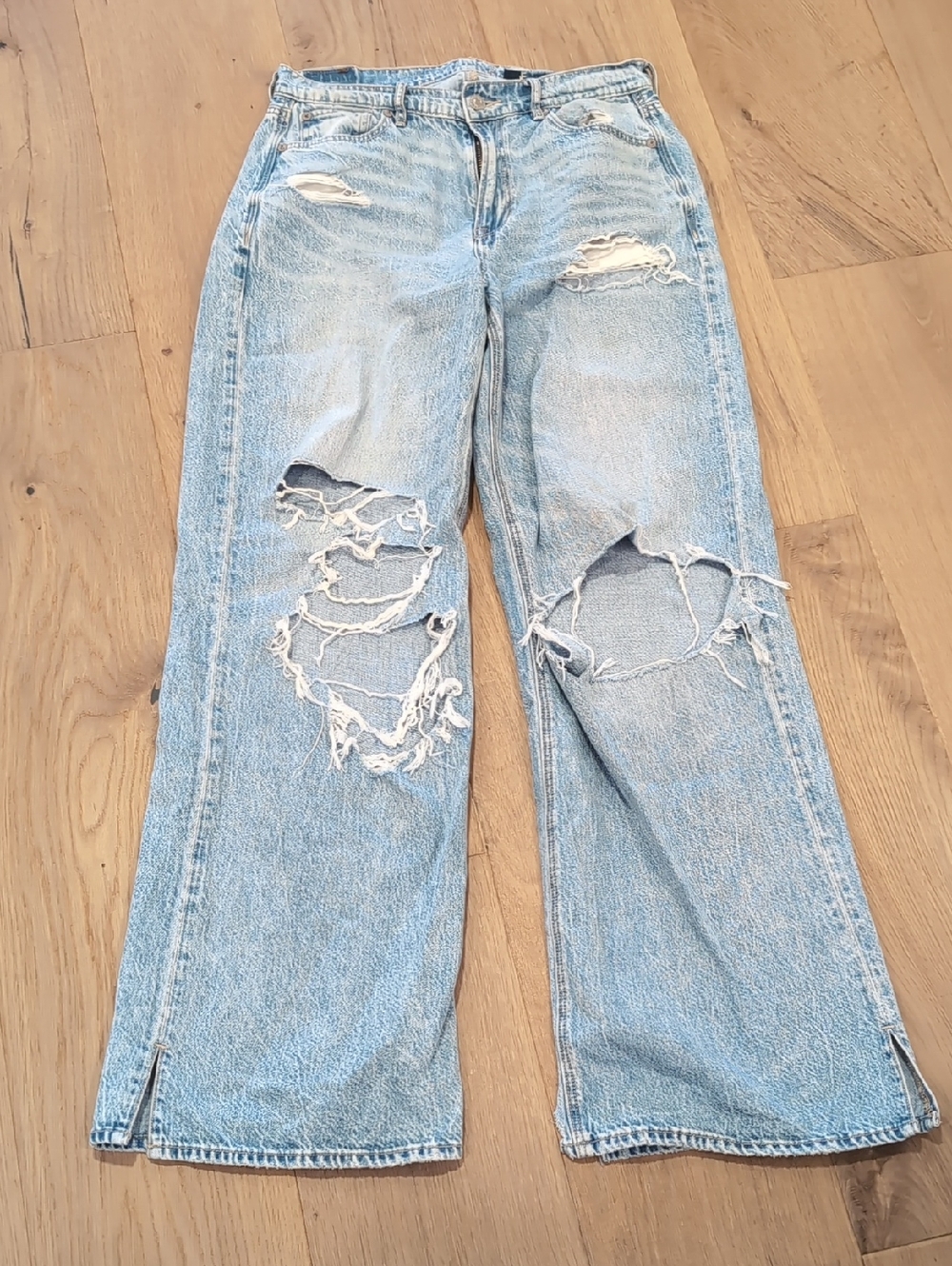 American Eagle Super High-Rise Baggy Wide Leg
